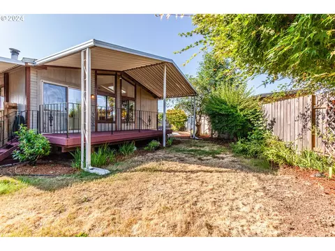 7455 SE King Rd #53, Milwaukie, OR 97222
