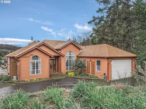2470 NE Voyage Loop, Lincoln City, OR 97367