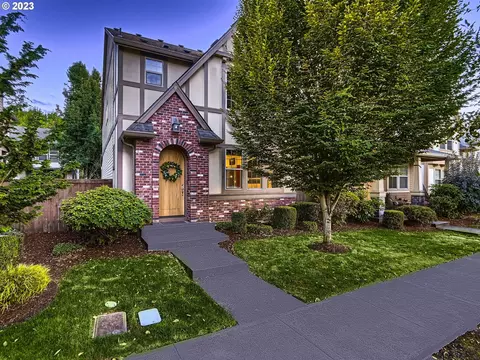 29220 SW Orleans Ave, Wilsonville, OR 97070