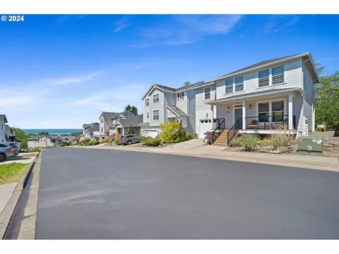 4230 Sequoia Loop, Netarts, OR 97143