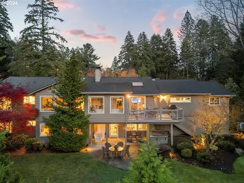 2775 SW 106th Ave, Portland, OR 97225
