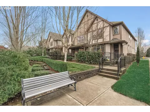 4830 NW 162nd Ter, Portland, OR 97229