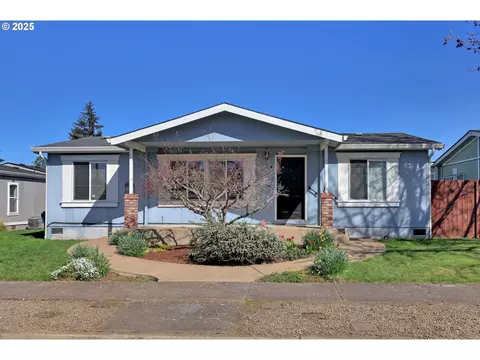 1323 Bramblewood Ln, Eugene, OR 97404