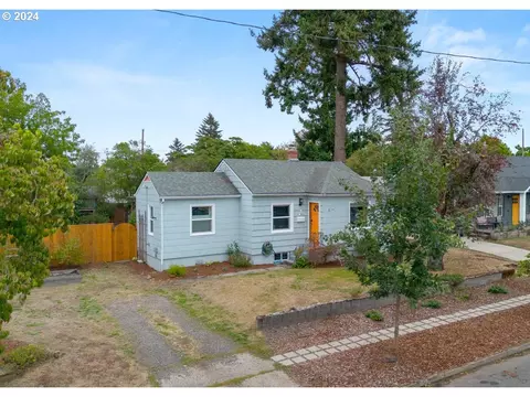 924 NE 68th Ave, Portland, OR 97213