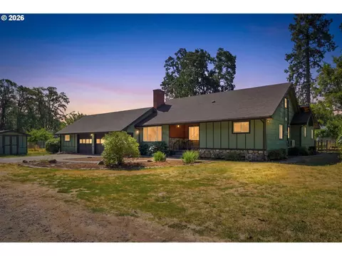 88790 Faulhaber Rd, Elmira, OR 97437