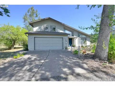 82211 Mount Zion Dr, Dexter, OR 97431