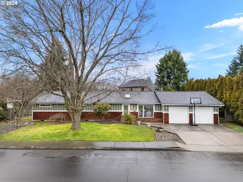 10600 NE 80th St, Vancouver, WA 98662