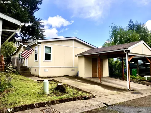 14380 SE Christopher Ct #11, Milwaukie, OR 97267