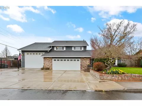 542 NE 14th Ave, Hillsboro, OR 97124