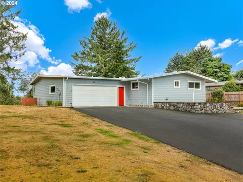 89300 Dellmoor Loop, Warrenton, OR 97146