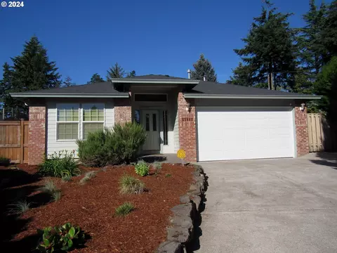 15917 SE Taggart Ct, Portland, OR 97236