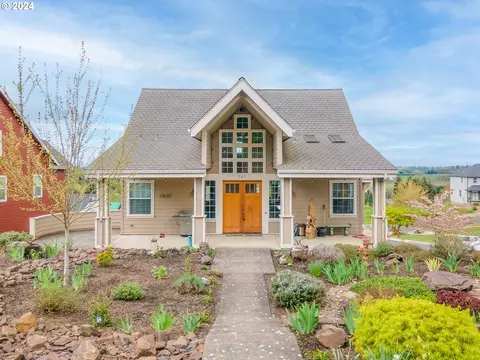 747 Westview St, Brownsville, OR 97327