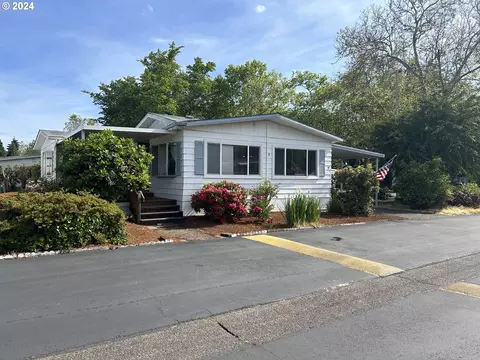 4800 Barger Dr, Eugene, OR 97402