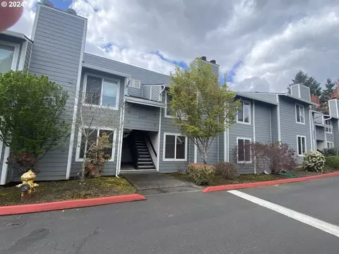 5417 NE 34th St #E, Vancouver, WA 98661