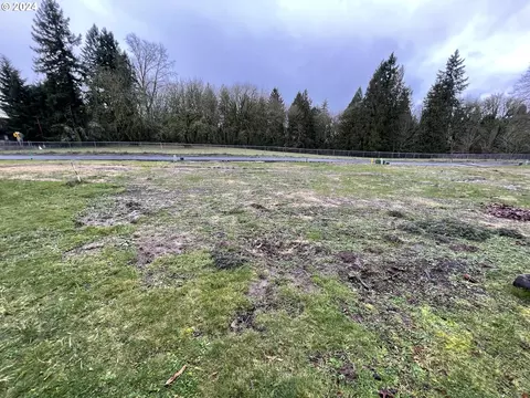 2008 NE 159th St #2, Ridgefield, WA 98642