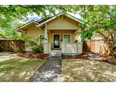 1780 Hayes St, Eugene, OR 97402
