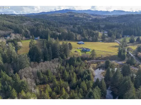 Walluski Loop, Astoria, OR 97103 photo 8