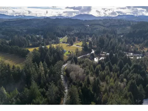 Walluski Loop, Astoria, OR 97103 photo 9