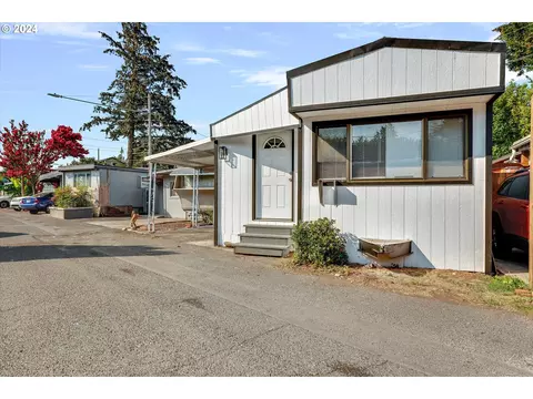 11803 SE Division St #26, Portland, OR 97266
