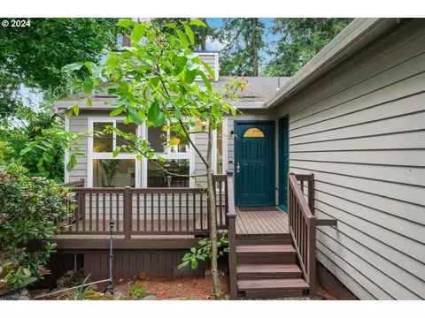 2660 Sunset Ave, West Linn, OR 97068