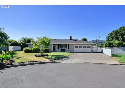 2466 Corral Ct, Springfield, OR 97477