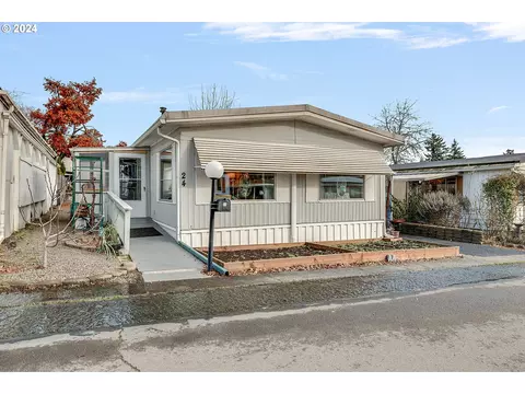 3500 SE Concord Rd #24, Milwaukie, OR 97267