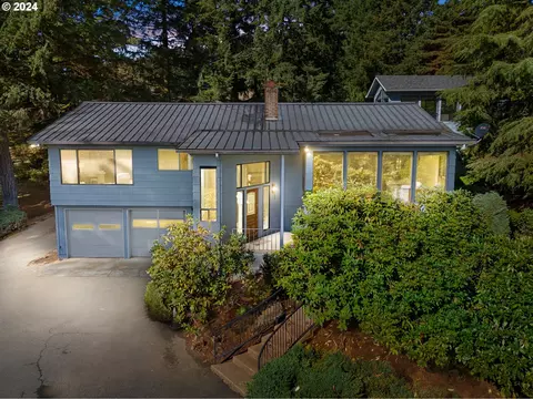 16795 NE Leander Dr, Sherwood, OR 97140