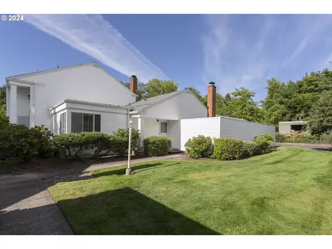 6141 SW Erickson Ave, Beaverton, OR 97008