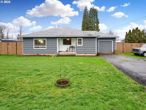 704 Shaff Rd, Stayton, OR 97383
