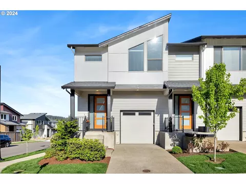12430 SE Water Drop Way, Happy Valley, OR 97086