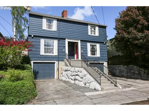 1725 NE Schuyler St, Portland, OR 97212