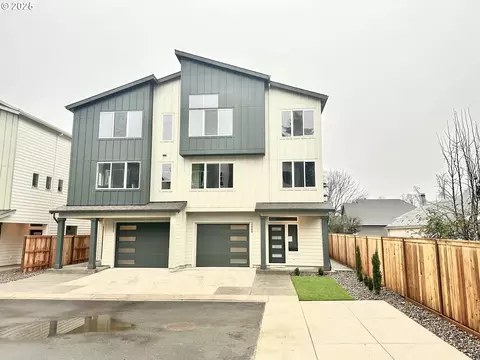 15537 SW Bellagio Ct, Tigard, OR 97224
