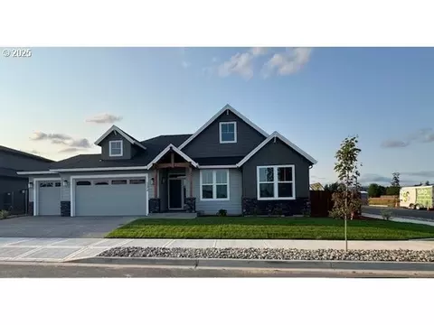 17312 NE 83rd St, Vancouver, WA 98682