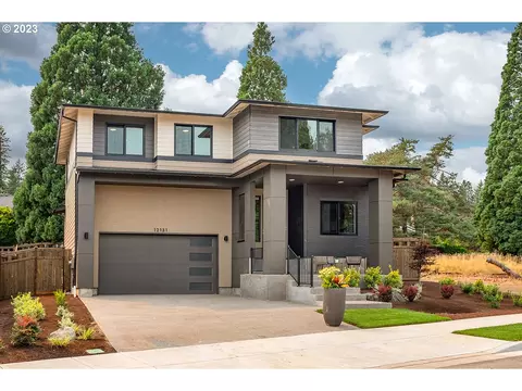 16638 SE Sunshower Pl, Happy Valley, OR 97086