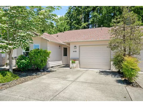 448 NE Fircrest Pl, Mcminnville, OR 97128