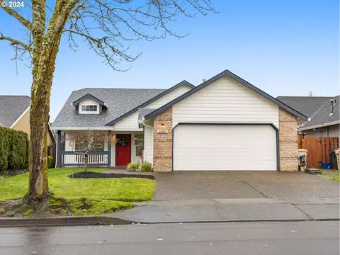 18395 SW 134th Ter, Tualatin, OR 97062