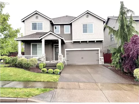 15701 SE Kestrel Dr, Clackamas, OR 97015