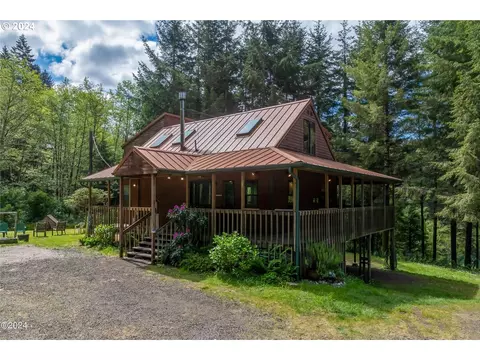 4763 Siletz Hwy, Lincoln City, OR 97367
