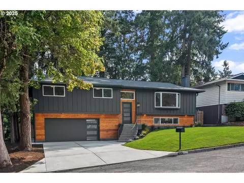 6570 Paola Ct, Gladstone, OR 97027