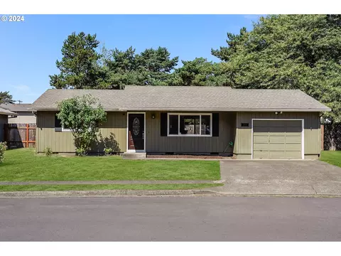 3309 E Coffey Ln, Newberg, OR 97132