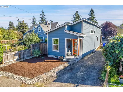 6260 SE Flavel St, Portland, OR 97206
