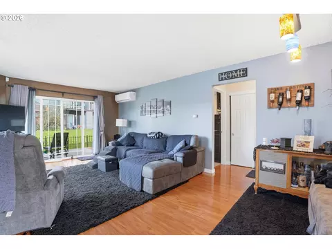 Living - 1830 NE Hogan Dr, Gresham, OR 97030 photo 3 of 3