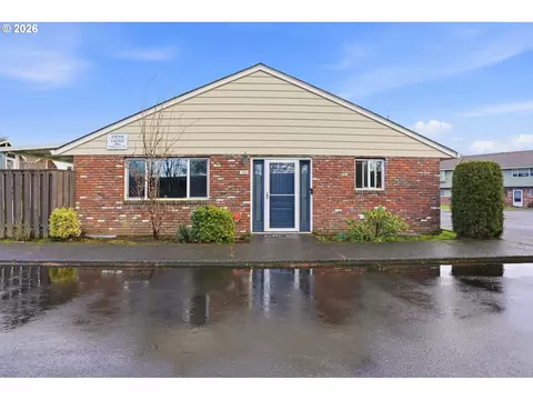 1830 NE Hogan Dr, Gresham, OR 97030