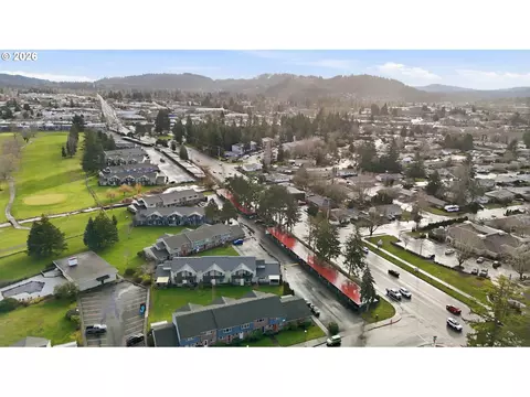 View/Area - 1830 NE Hogan Dr, Gresham, OR 97030 photo 6 of 9