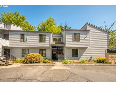 14575 SW Walker Rd #C-15, Beaverton, OR 97006
