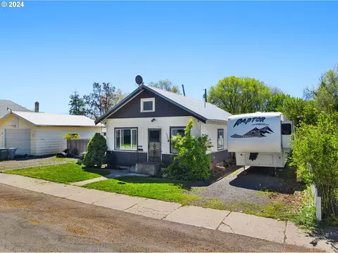 1606 Y Ave, La Grande, OR 97850