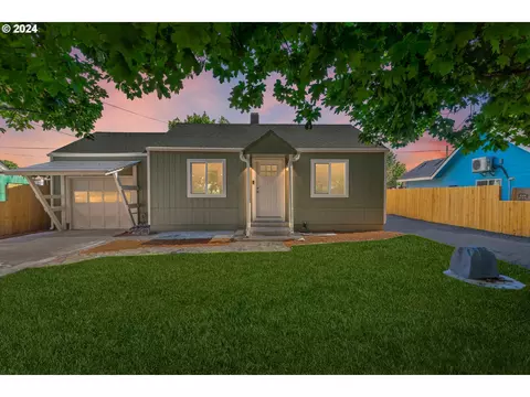 344 Russell St, Lebanon, OR 97355