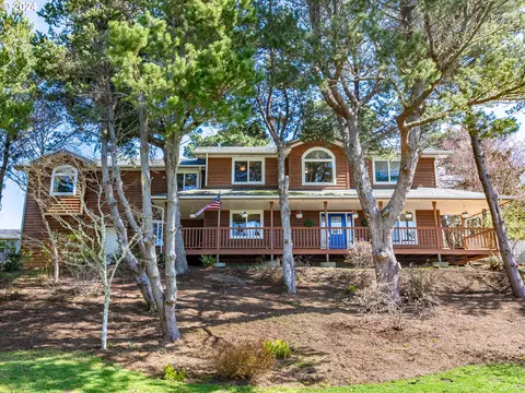 88789 Mallard Ct, Gearhart, OR 97138