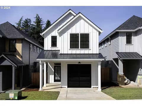 2466 Debok Rd, West Linn, OR 97068
