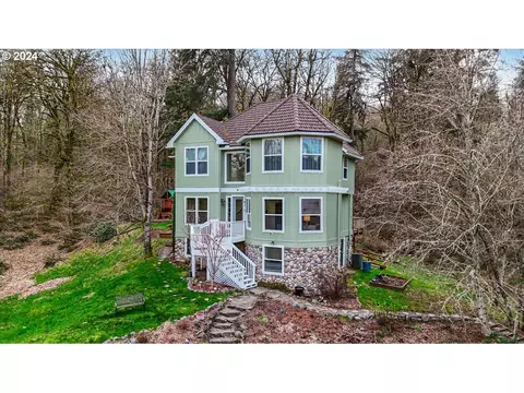 21720 SE Borges Rd, Damascus, OR 97089